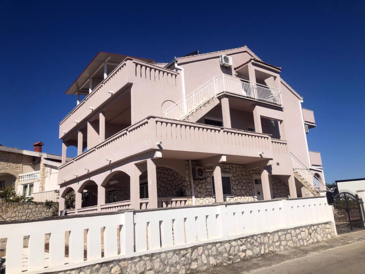 Apartments Villa Zdrava Trogir Kültér fotó