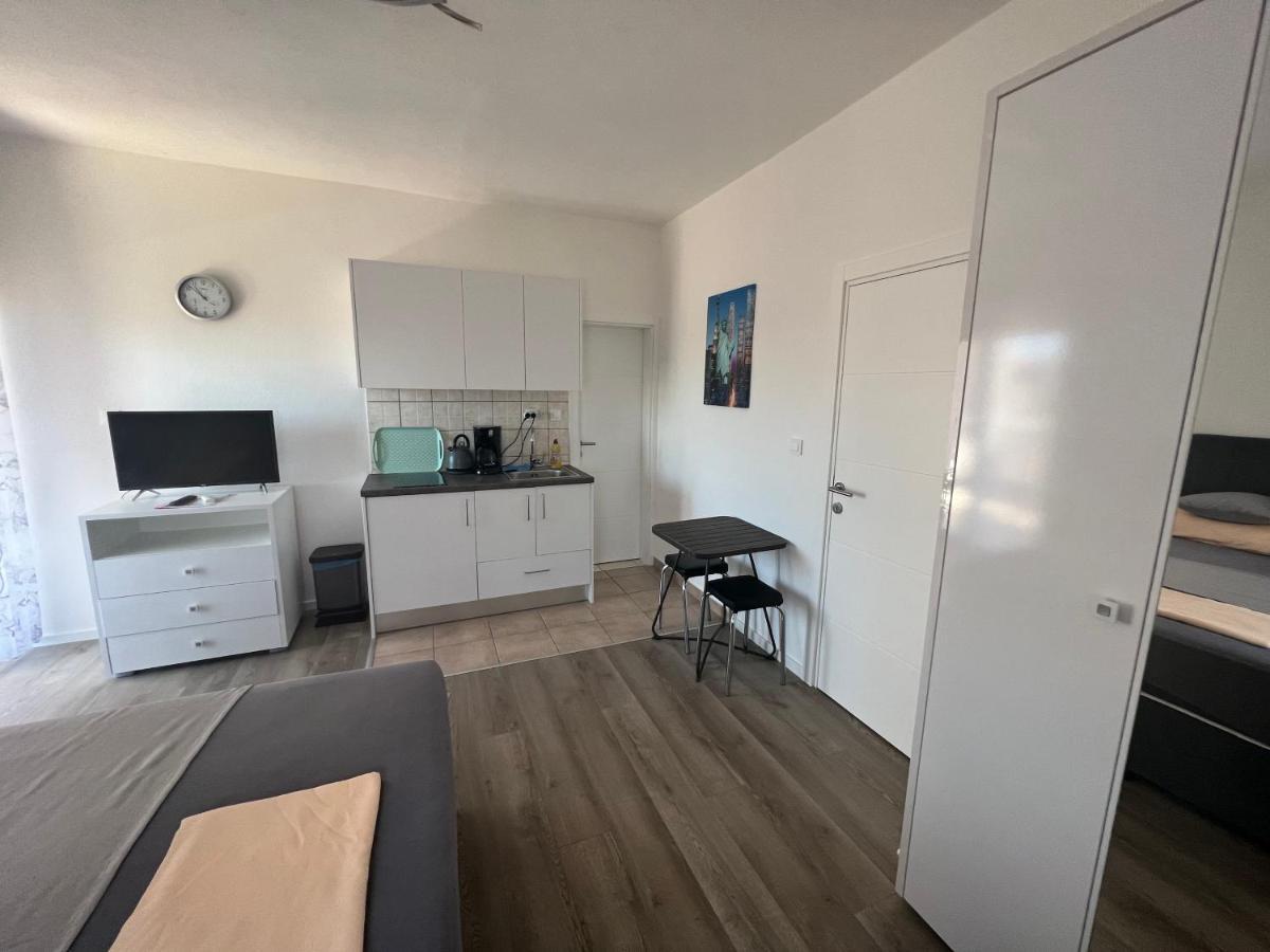 Apartments Villa Zdrava Trogir Kültér fotó